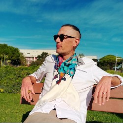 Borvoni, les Foulards du Bourbonnais - Modèle Crépuscule